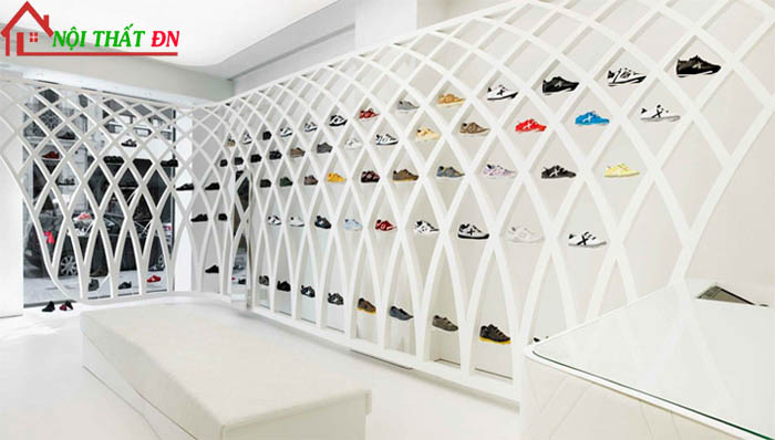 thiet-ke-thi-cong-noi-that-showroom-tai-da-nang.jpg